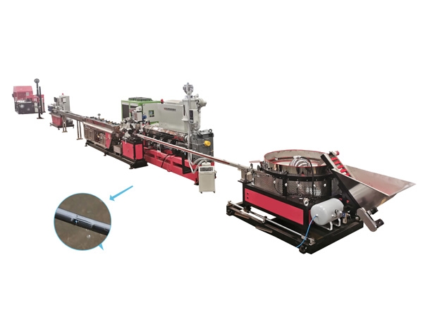 高速内镶贴片滴灌带生产线
